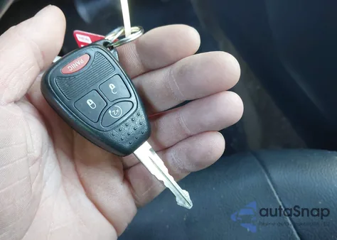 2016 Jeep Compass Latitude из США, поврежденный, VIN 1C4NJDEB5GD572897